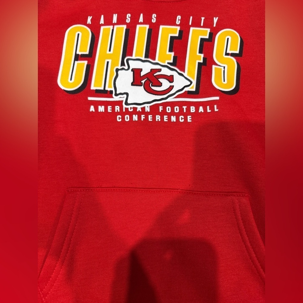 NFL Kansas City Chiefs Kids Red Yellow Hoodie Sweatshirt Performance Size 5 6 - Picture 3 of 7